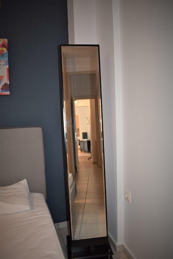 Cozy Apartment In Central Athene Buitenkant foto
