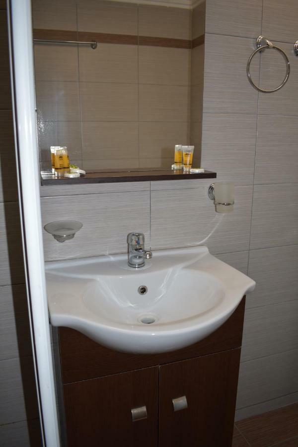 Cozy Apartment In Central Athene Buitenkant foto